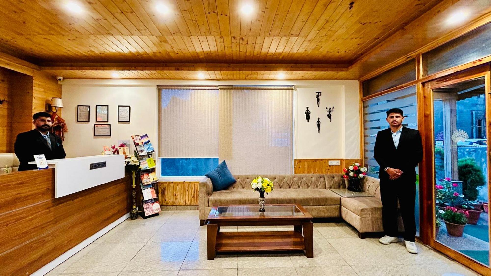 Hotel Simsa Heights